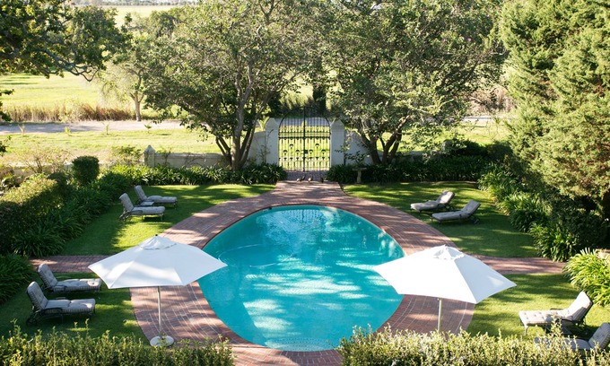Raithby Casa | Vredenburg Manor House