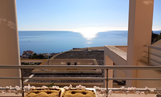 Montpellier Apartamento | Vue mer au Mont Saint-clair Dans Résidence Avec Piscine, Proche du Centre Ville