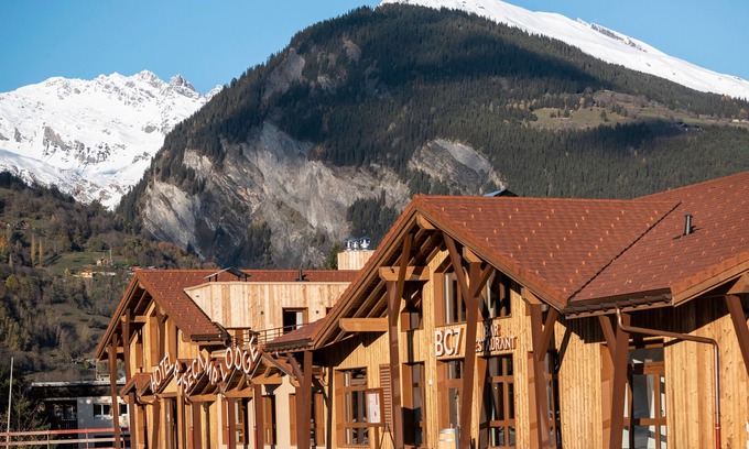 Bourg-Saint-Maurice Apartamento | Vue Montagne! Chambre Cosy avec Wi-Fi + TV | By LeaveTown