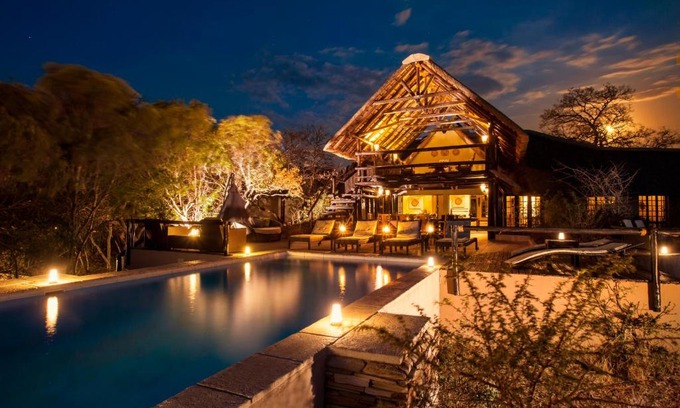 Thorny Bush Game Reserve Cabina | Vuyani Safari Lodge