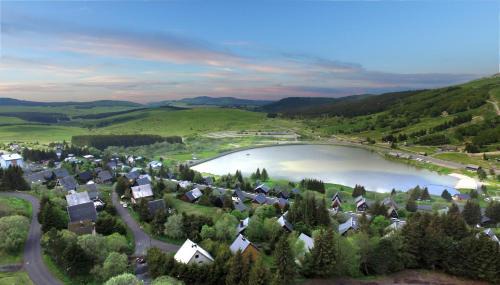 Besse-et-Saint-Anastaise Complejo | VVF Super-Besse Auvergne Sancy