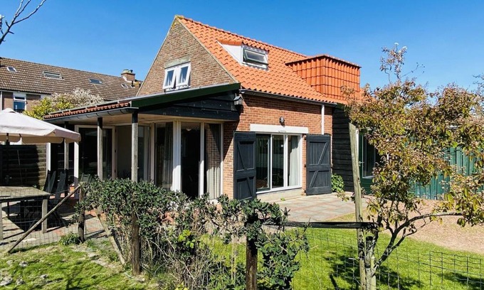 Aagtekerke Casa | VZ173 Holiday home Aagtekerke