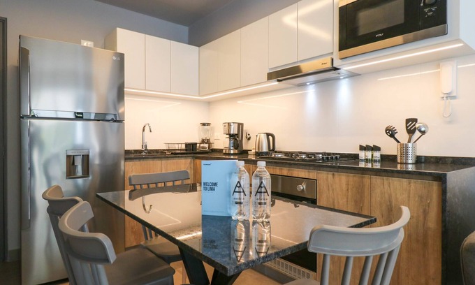 Centro Financiero de San Isidro Apartamento | w Exceptional 2BR w Amazing View in San Isidro