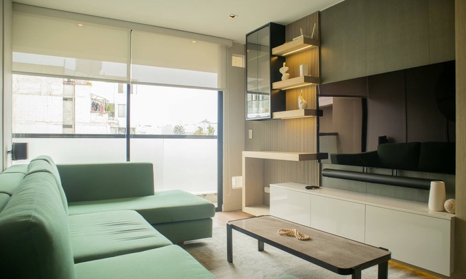 Santa Cruz Apartamento | w Flawless 3BR w Balcony in Miraflores