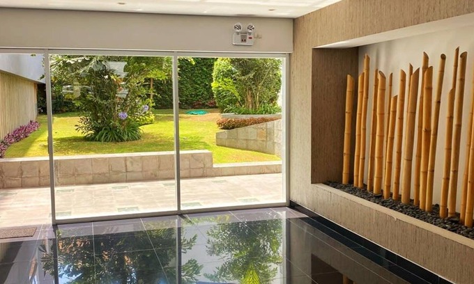Barranco Apartamento | w Stylish 2BR at Malecon in Barranco