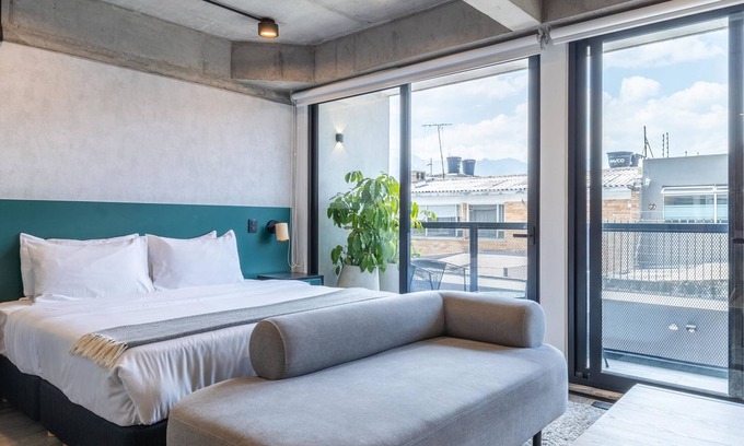 Barrios Unidos Apartamento | w Stylish Loft in Virrey