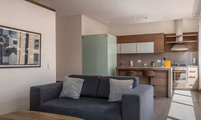 Antiguo Country Apartamento | w* | Sunny Loft in Parque Virrey