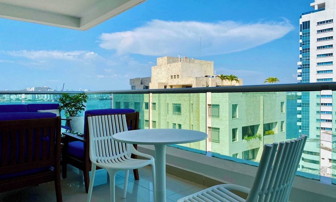 Castillogrande Casa | w* | Wonderful 2BR with balcony in Cartagena