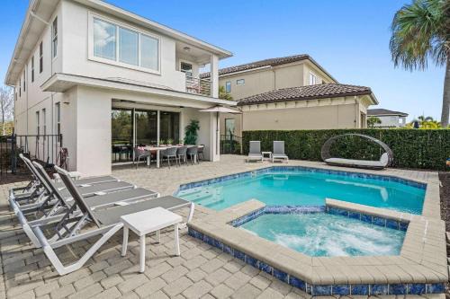 Reunion Casa | W475 - The Modern Beach Villa