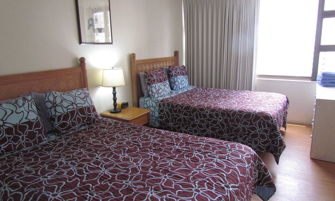 Waikiki Apartamento | Waikiki Banyan - Walk to the Beach