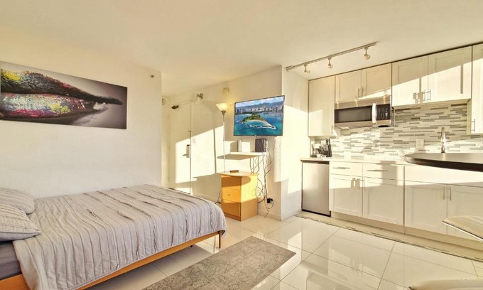 Waikiki Apartamento | Waikiki beach cozy studio no resort fee