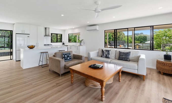 Point Wells Casa | Waimanu Bliss Escape - Point Wells Holiday Home
