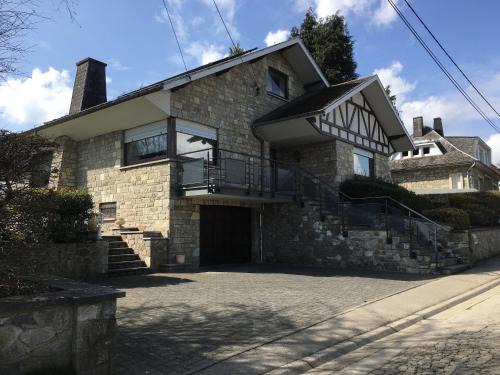 Walk Casa | Waimes Retreat Near Forest