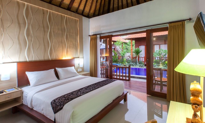 Batukandik Hotel | Wait Garden Cottage, un edificio único, piscina, restaurante y bar