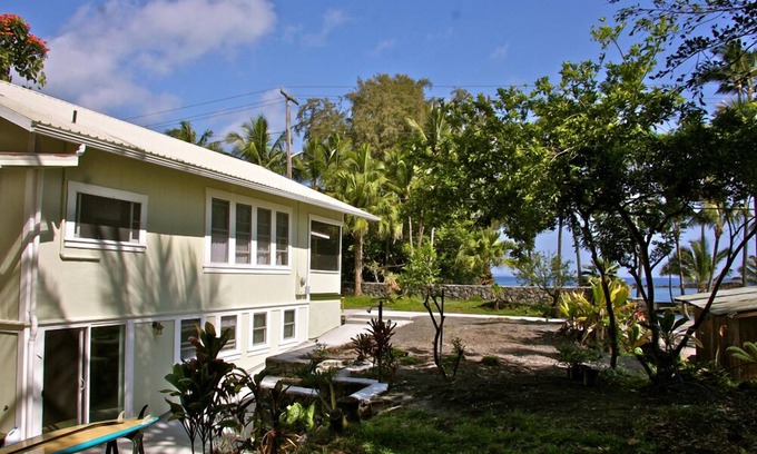 Hilo Casa | Waiuli Beach Cottage ~ frente al mar en la playa de Richardson Hilo de la nadada y el tubo respirador