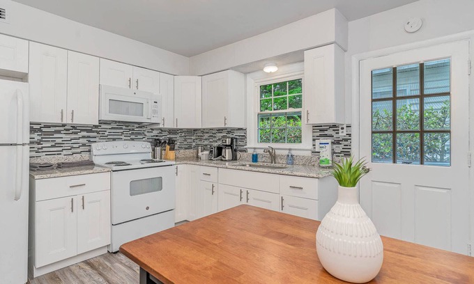 Northeast Virginia Beach Casa | Wake Forest Bungalow