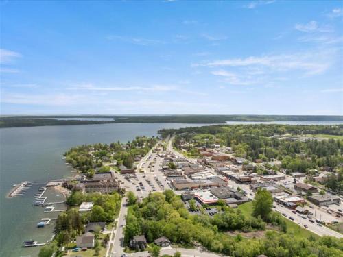Walker Apartamento | Wake to views of Leech Lake