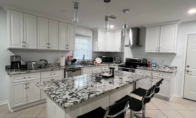 Mobile Casa | Wake up refreshed in a home that has beautiful scenery and feels like home.