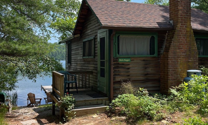Plymouth Cabina | Waterfront Cabin en Long Pond