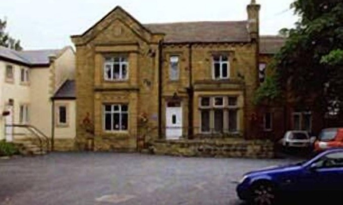 Lofthouse Hotel | Wakefield Limes Lodge
