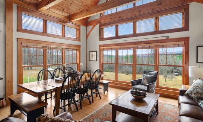 East Dover Casa | Wakelee Farm | Close to Mt. Snow on 40 Acres!