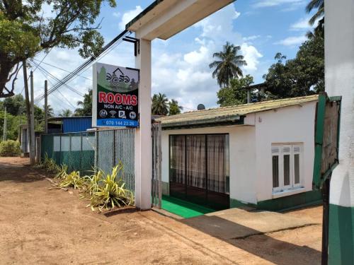 Thambuttegama Complejo | Walawwa Resort