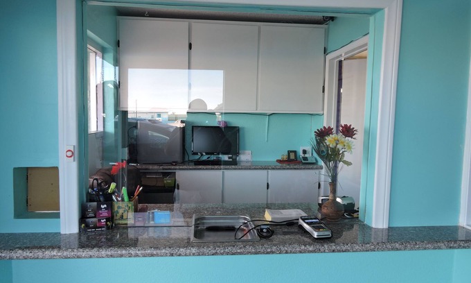 Sunrise Manor Hotel | Walden Motel