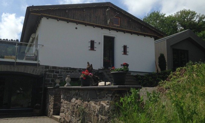 Hallenberg Villa | Waldhaus ***** - con bienestar en un entorno boscoso