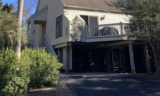 Spinnaker Beachhouses Casa | Walk:Beach/Golf/Restaurants–3 BD/2 BA Dog Friendly Spinnaker