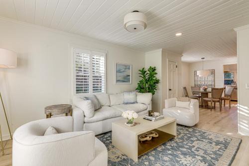 Roswell Casa | Walk Downtown and Canton Street Roswell Retreat!