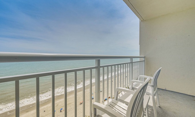 Ash Apartamento | Walk to Beach: North Myrtle Beach Resort Apt!