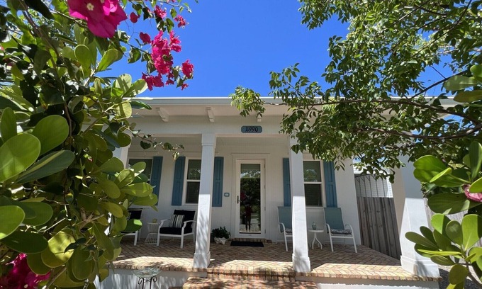 Hobe Sound Casa | Walk to beach and restaurants!