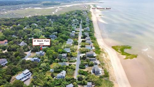 North Eastham Casa | Walk to beach private patio