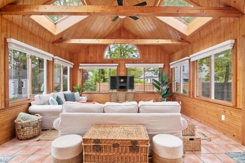 North Eastham Casa | Walk to Beach Spacious Home and Private Backyard