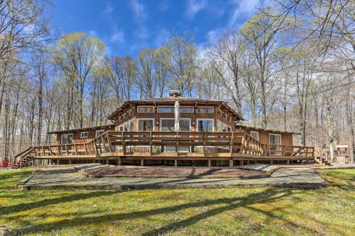 Gouldsboro Casa | Walk to Big Bass Lake Family Home with Deck!