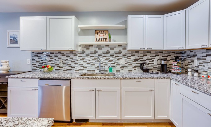 Utica Casa | Walk to Boat Ramp: Fenced Home in Jeffersonville!