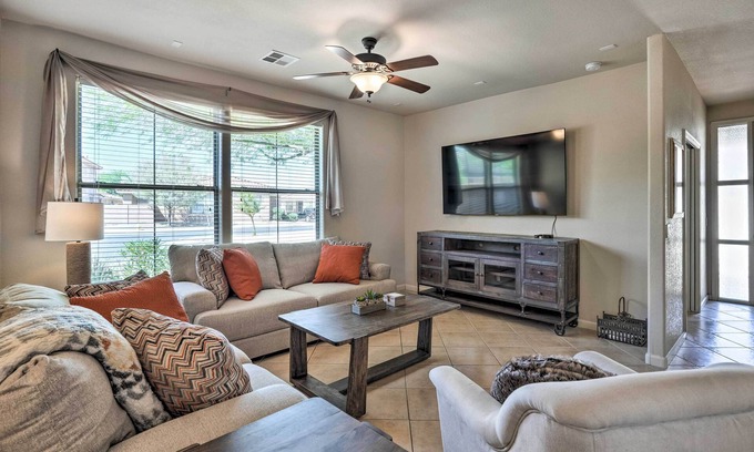Palm Valley Casa | Walk to Community Pool: Goodyear Desert Oasis