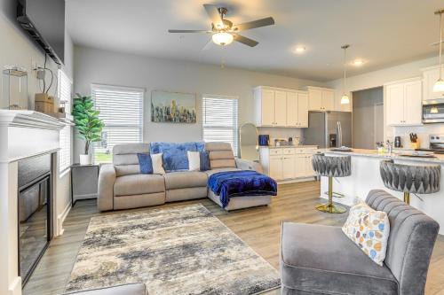 Lovejoy Casa | Walk to Dog Park and Playground Hampton Haven!