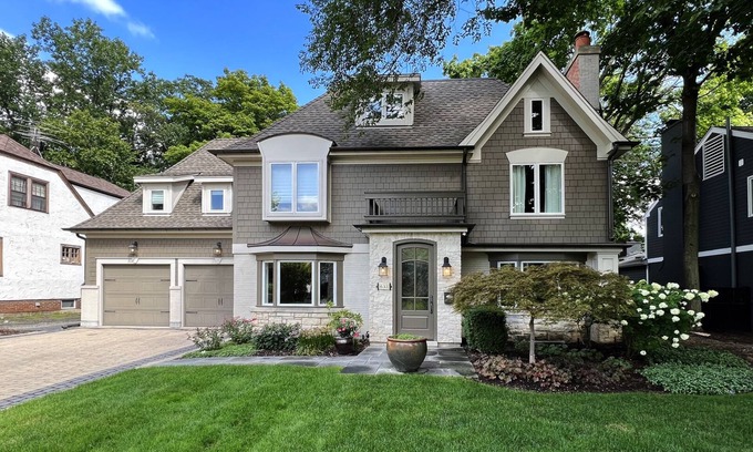 Arlington Heights Casa | Walk to downtown Arlington Heights