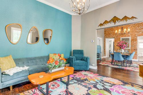 Canon City Casa | Walk to Dtwn Colorful Cañon City Home with Grill!