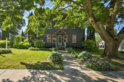 Sturgeon Bay Apartamento | Walk to Dtwn Shops and Eats Sturgeon Bay Retreat