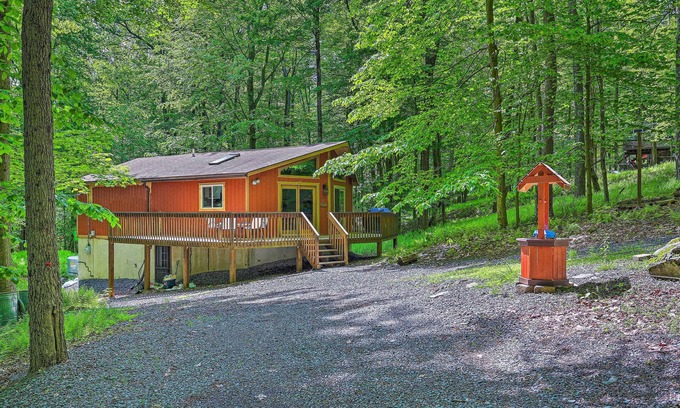 Locust Lake Village Cabina | Walk to Lake & Beach: Pocono Cabin w/ Fire Pit