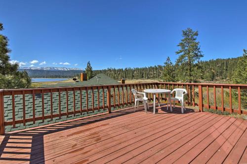 Fawnskin Casa | Walk to Lake Cabin with Deck and Views in Fawnskin
