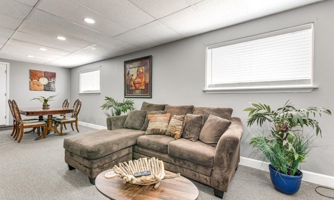 Wewahitchka Casa | Walk to Lake Fishing Retreat in Wewahitchka