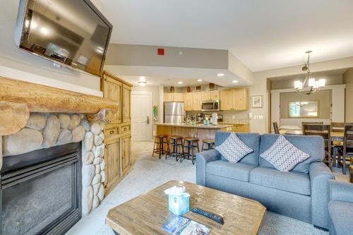 Copper Mountain Village Apartamento | Walk to Lifts Copper Mtn Condo in Center Village!