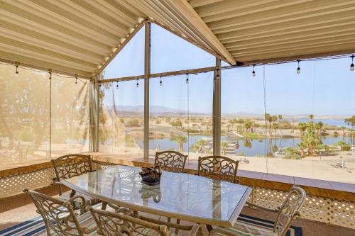 Lake Havasu City Casa | Walk to London Bridge Beach Lake Havasu Cabin!