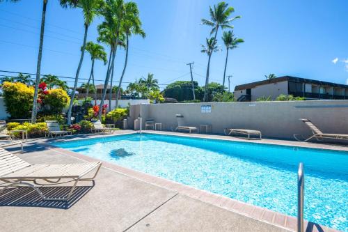 Napili Apartamento | Walk to Napili Bay Beach! Mtn-View Lahaina Condo
