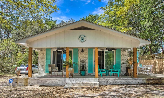 Atlantic Beach Casa | Walk to Ocean: Home w/ Fire Pit in Atlantic Beach