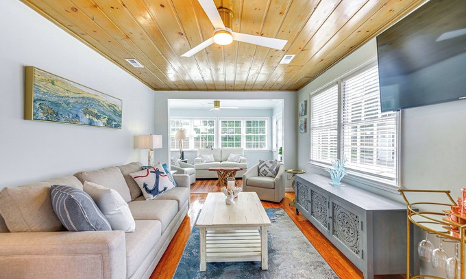 Atlantic Beach Cabaña | Walk to Ocean: ‘Pearl Cottage’ in Atlantic Beach