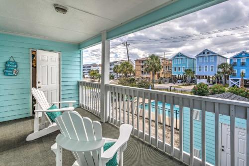 Surfside Beach Apartamento | Walk to Ocean Surfside Beach Condo with Pool Access